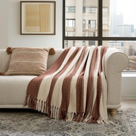 EVERGRACE Striped Chenille Knit Rusty Brown Throw Blanket for Couch, Textured Woven Boho Knitted Blanket for Bed, Super Soft Cozy Shabby Chic Knit Throw with Tassels for Farmhouse Home Decor, 60”x80”