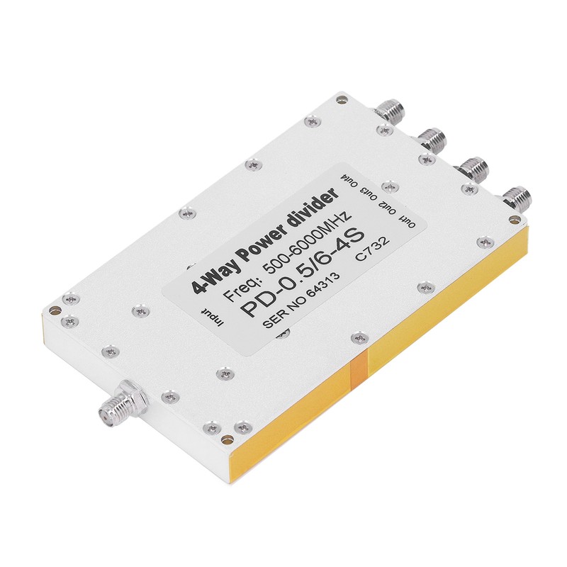 4 Way SMA Power Divider 500 To 6000MHz Small Insertion