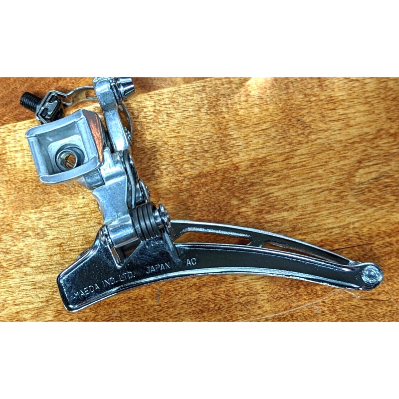 Suntour Vintage Cyclone Mark-II clamp front derailleur FD-2300