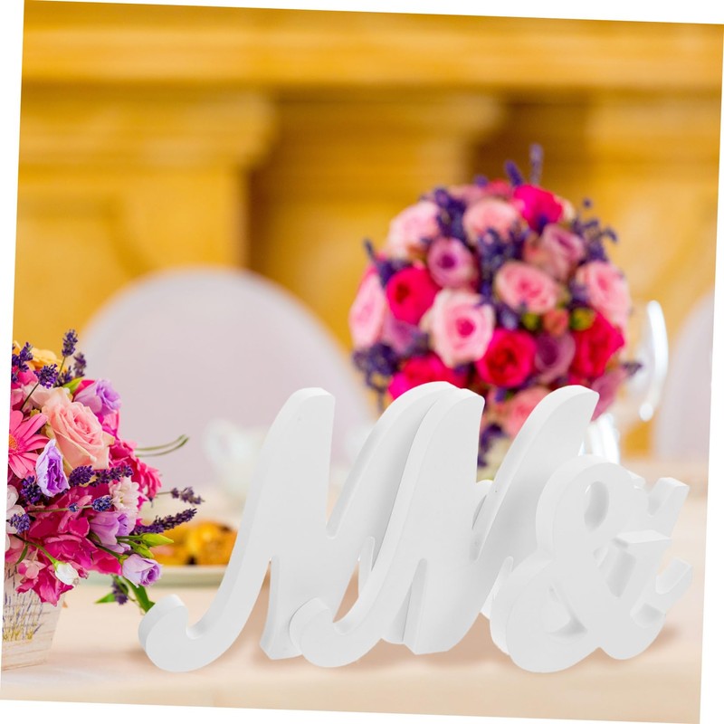 Ciieeo 1 Set Wedding Wooden Mr & Mrs Signs Wedding