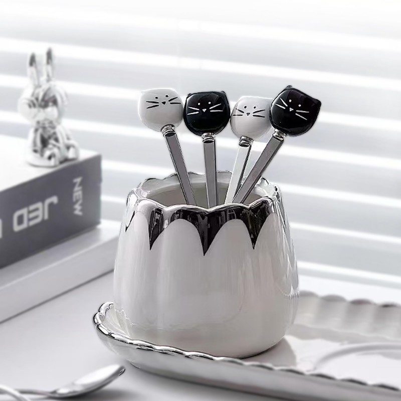 Cute Cat-Shaped Coffee Spoon Set - Black and White Cat