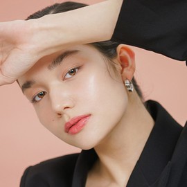 Nudique Watery Glow Long-lasting Half-skin Cushion ver2 Refill 15g SPF50+ PA+++ / 누디크 물광광채 지속력좋은 반살쿠션ver2 리필15g SPF50+ PA+++