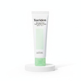 Round Lab Birch Moisture Sun Cream 50ml Special (50ml+Cream 20ml/50ml+Cleanser 20ml) Option / 라운드랩 자작나무 수분 선크림 50ml 기획(50ml+크림 20ml/50ml+클렌저 20ml) 옵션