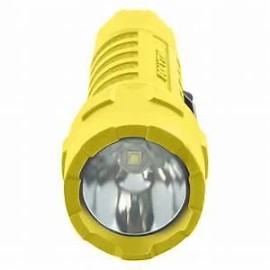 Streamlight PolyTac LED Lithium Tactical Flashlight / Lithium: 88853 Waterproof