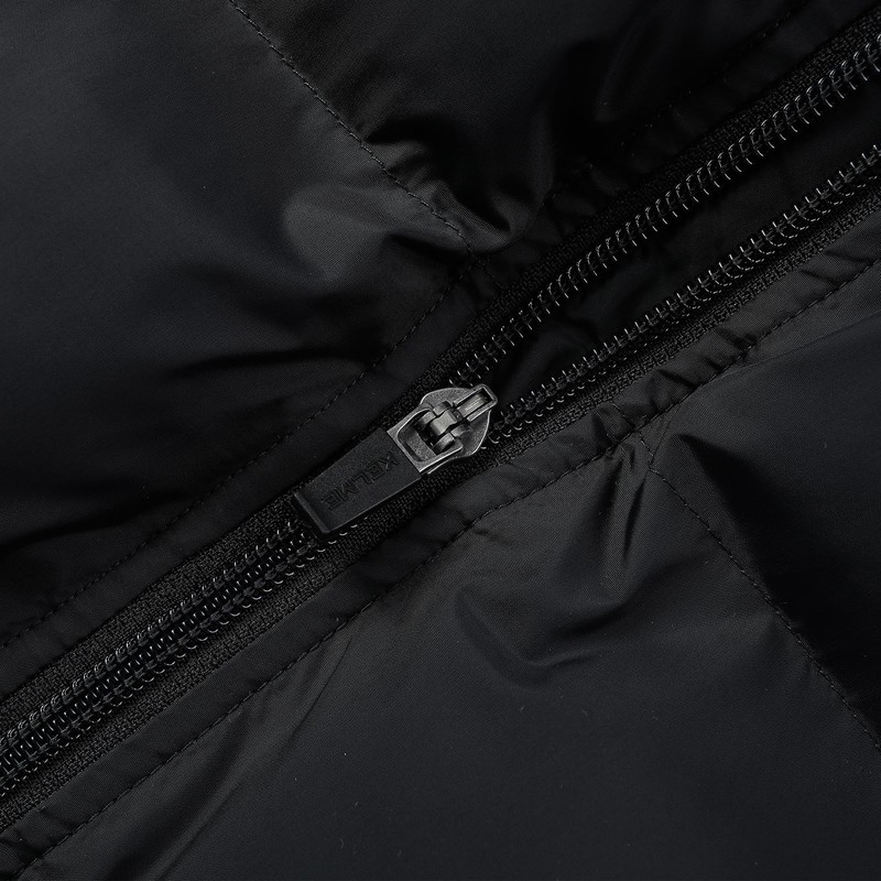 Kelme Men's Active Vest, Warm, Lightweight, Sleeveless Insulated Vest, Black