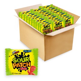 SOUR PATCH KIDS Soft & Chewy Candy, Bulk Candy, 140 Snack Packs