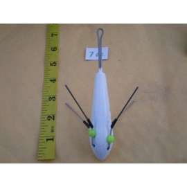 HOME MADE 8 PCS. SPUTNIK STYLE SINKER, SURF WEIGHT, MUD WEIGHT, CLAW SINKER 7 OZ. WHITE