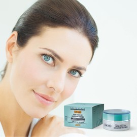 Guam, Seatherapy 24 Hour Moisturising Cream with Hyaluronic Acid, Deep Face Cream for Tight, Fresh and Radiant Skin, Made in Italy, 50 ml Pack