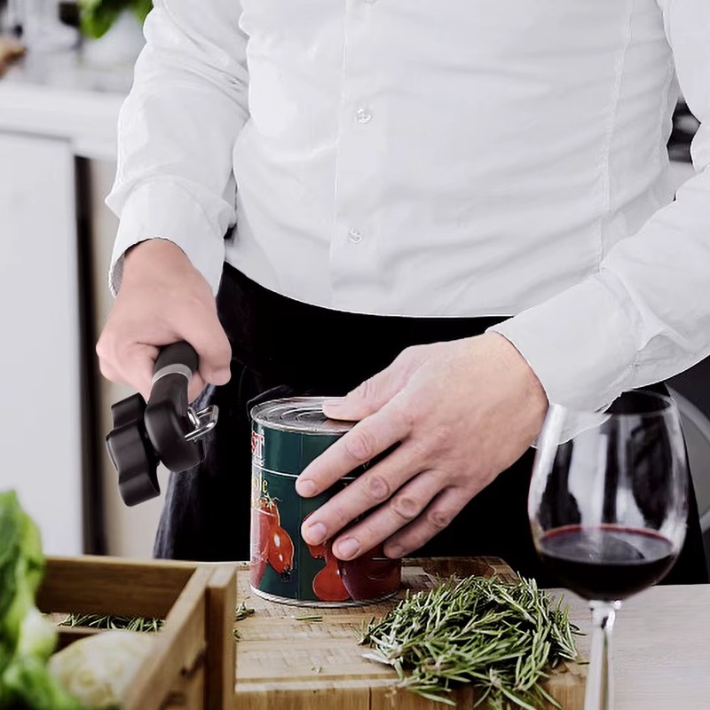 Manual Can Opener for Everyday Kitchen Use – Choose Straight