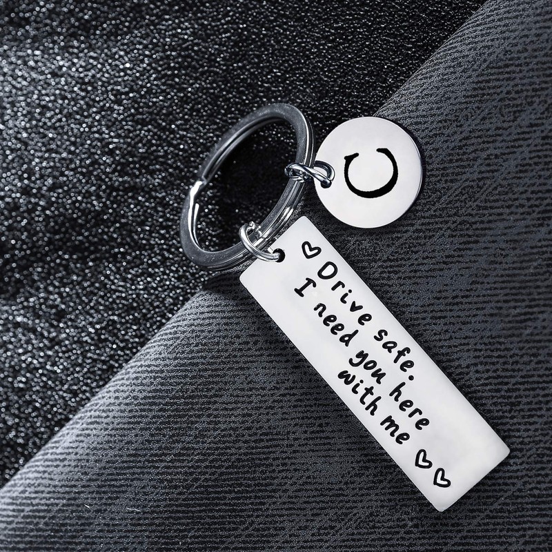 BESPMOSP Appreciatione Gifts 26 Letter Keychain Drive Safe Keychain A-Z