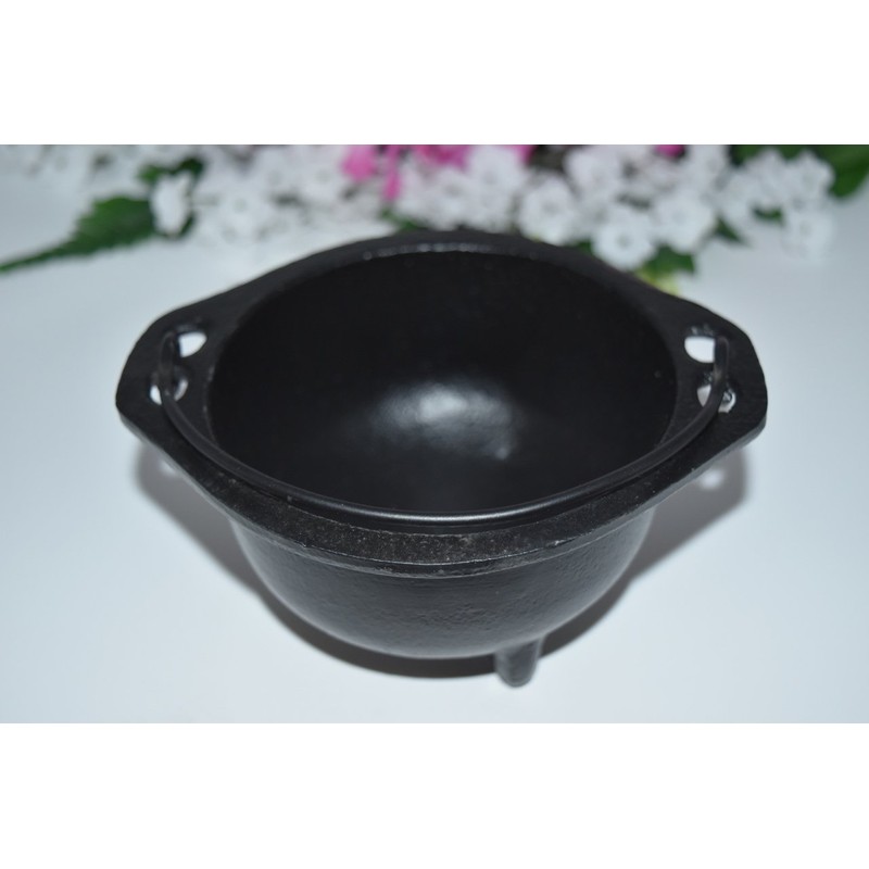 Nature Land Candles Large Cast Iron Cauldron for Incense, Resin/Cones