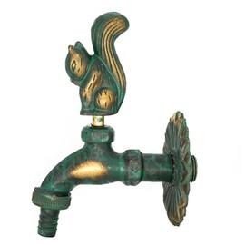 Outdoor Faucet Garden Antique Green Squirrel Handle Courtyard Faucet Decorative Brass Single Cold Water Tap Wall Mount Washing Machine
