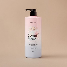 LG Household & Health Care On the Body Sweet Blossom Body Wash 1980ml / 온더바디 스위트 블라썸 바디워시 1980ml