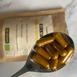 Cupplement - 4 Bags of Turmeric 100 Capsules - Free Pill Box - With Black Pepper Piperine - Organic - 600 MG Per Capsule - No Powder or Tablets - Curcumin - Anitoxidant Supplement - Superfood