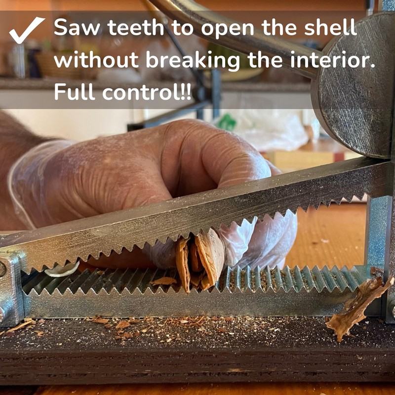 UYUNIX Zink Plated Steel Nut Cracker - Quick and Effortless
