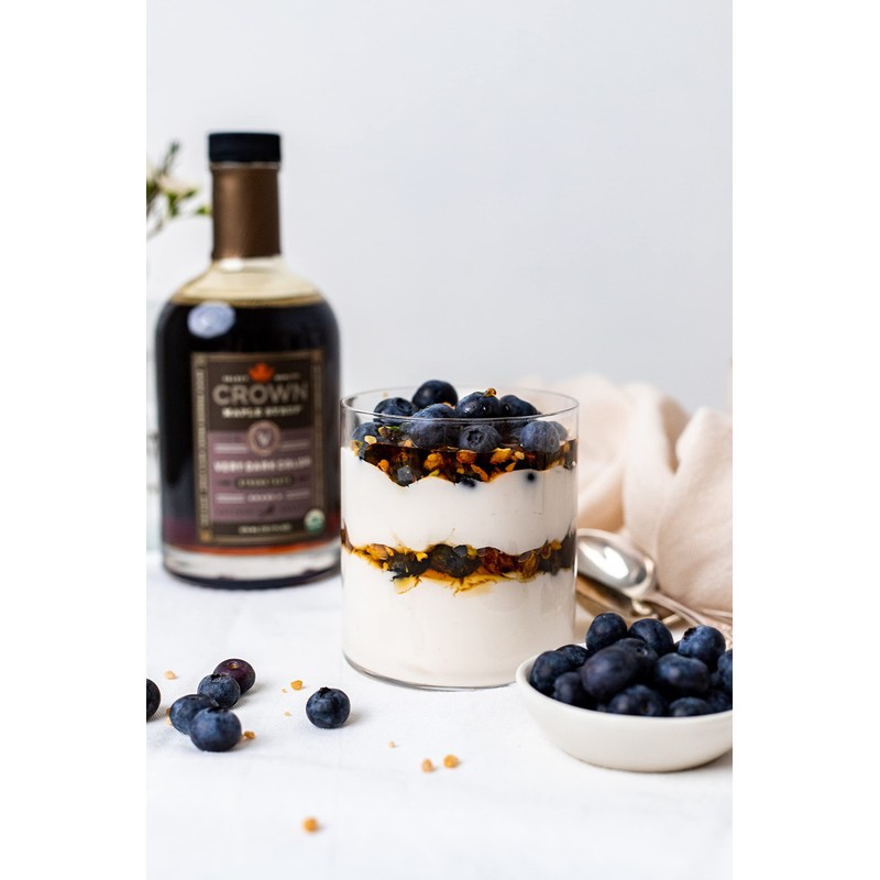 Crown Maple Very Dark Color Strong Taste Organic Maple Syrup,