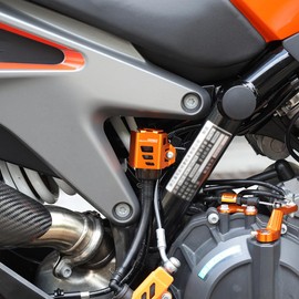 Mokiton Motorcycle Rear Brake Fluid Reservoir Pump Guard Cover Compatible With 890 Adventure/R 2021 2022 2023 2024 | Gas Tank Protectors 890 ADV 890adv Accessorie (orange)