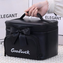 Marie House Good Luck Large Capacity Cosmetics Travel Pouch / 마리하우스 굿럭 대용량 화장품 여행용 파우치