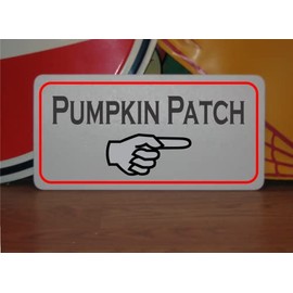 Pumpkin Patch with Arrow Metal Sign