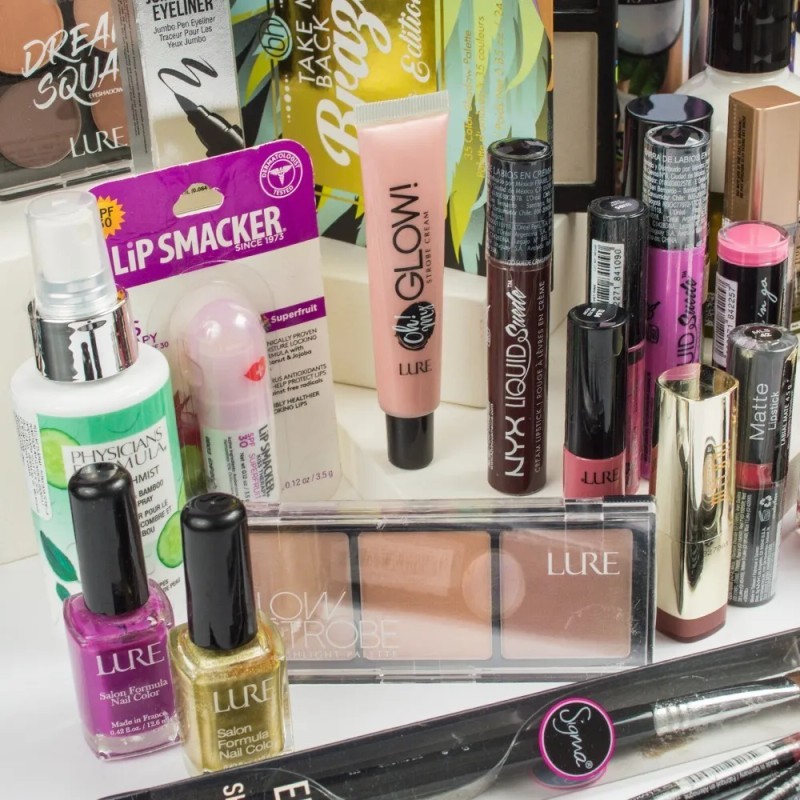 Caja Sorpresa De Maquillaje Y Accesorios Más De 35 Piezas