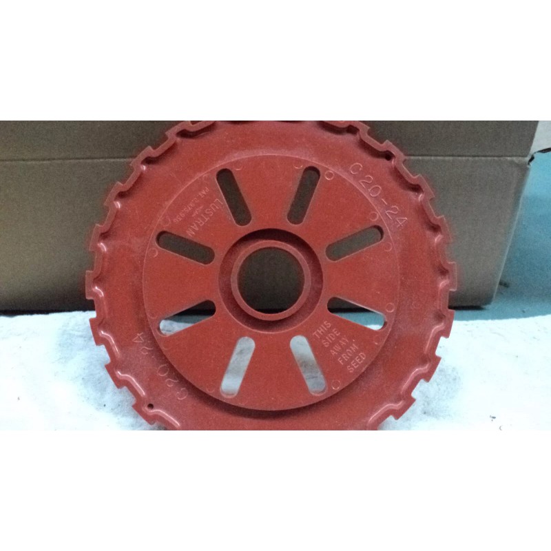 Lustran NEW Lustran IH Corn Planter Plates for Flat Seeds