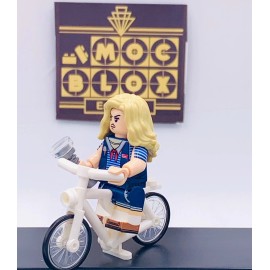 Moc Blox #0983- Robin Buckley w/ Bike