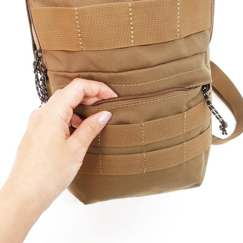 Wild Things WT-380-3009 Body Bag, Shoulder Bag, Vertical Type, Key