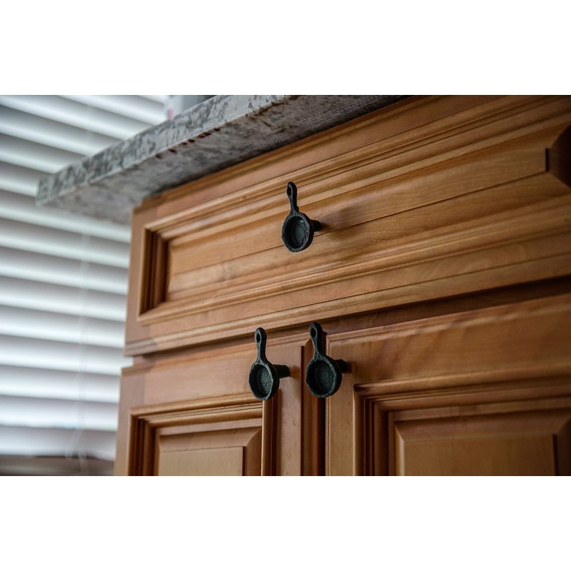 Zeckos Set of 6 Black Mini Cast Iron Skillet Drawer