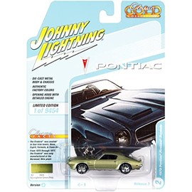Johnny Lightning 1972 Pontiac Firebird Formula, Factory Color (JLSP164A)