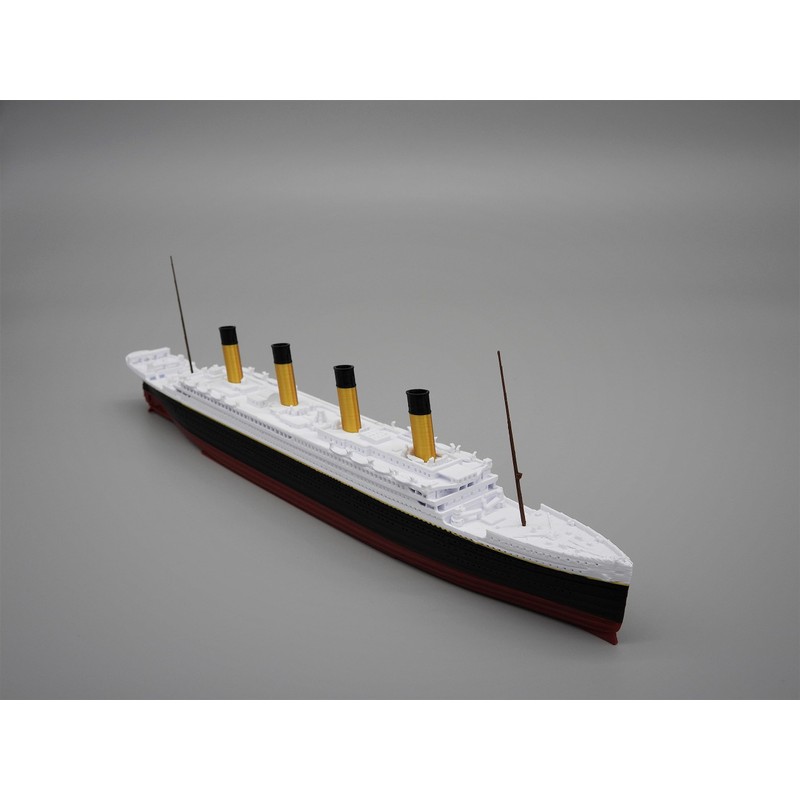 TheRoller3d RMS Titanic Model Ship 1 Ft Long Assembled, Historically