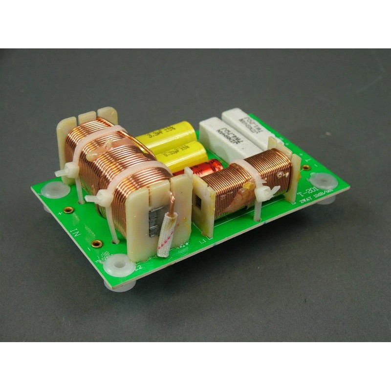 Universal 2 Way Crossover 500 Watt High Power 6 or
