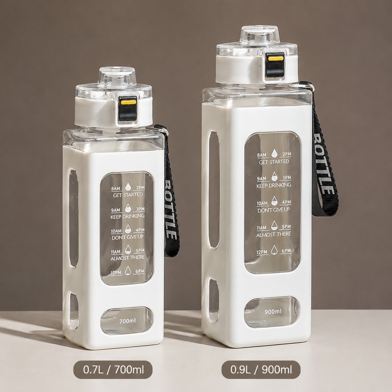 0.7L/0.9L Sports Water Bottle with Carry Strap – Portable Sippy