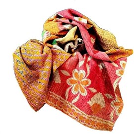 DIYANA IMPEX Wholesale Mix lot Tribal Kantha Quilts Reversible Vintage Cotton Bedspread Sari Throw Old Assorted Patches Bed Cover Rally (1 Pc)