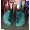 AMOYSTONE Teal Agate Geode Bookends, Unique Natural Crystal Book Holder