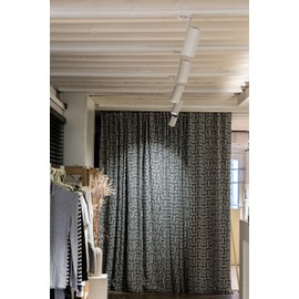 LEDVANCE TRACKLIGHT 4058075763982 Main Conducting Connector, Black, Directs the Power from the Power Outlet to the Rail System, Loft-like Design