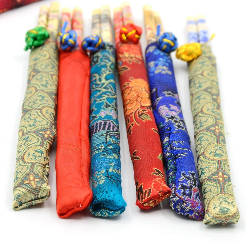 5 Pairs Bamboo Chinese Style Decorative Pattern Chopstick with Cloth