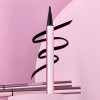 Delineador Liquido Overachiever Negro Beauty Creations Color Plumon Diagonal
