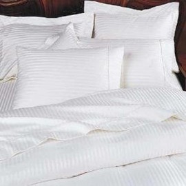 Grandeur Linens 600 Thread Count Four (4) Piece Full Size White Stripe Bed Sheet Set, 100% Egyptian Cotton, Deep Pocket