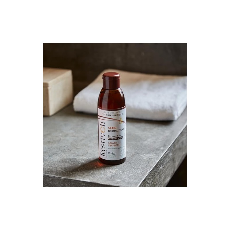 Shampoo Per Capelli Normali E Grassi Con Azione Sebo Riequilibrante