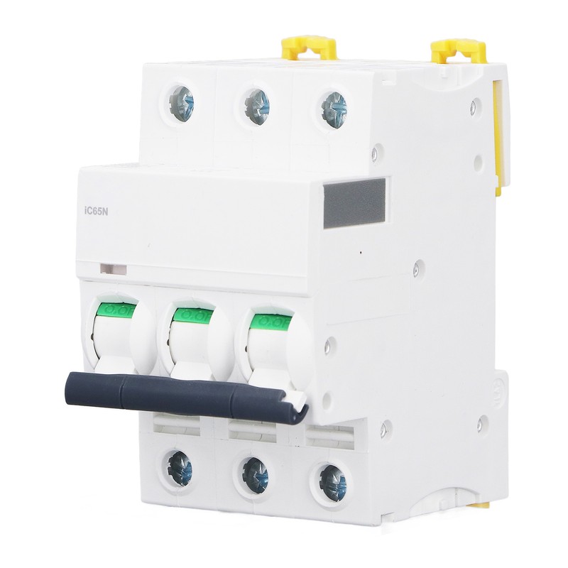 3P Miniature Circuit Breaker Easy Disassembly Assembly Din Rail Mount