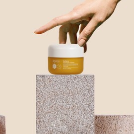 Jeju On Vegan Turmeric Moisturizing Cream 50ml Skin-soothing, highly moisturizing and nutritious cream / 제주온 비건 울금 수분크림 50ml 피부진정 고보습 영양크림