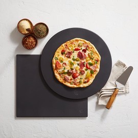 PIZZA STONE, BLACK, ROUND, 16" DIA.