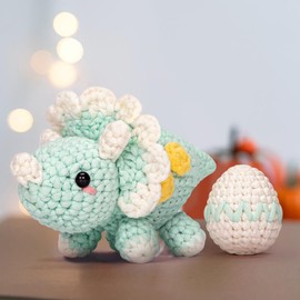 Mewaii Crochet Kit for Beginners Level 3 with 40% Extra Eco-Friendly Pre-Started Easy Yarn, Step-by-Step Video Tutorials for Adults and Kids (Triceratops)