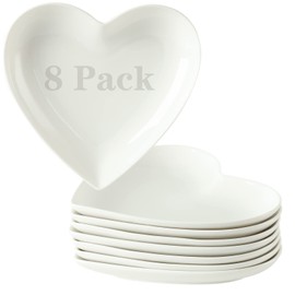 TAMAYKIM 7.5 Inch Porcelain Dinner Plates, Heart Shaped Dessert Plates, White Salad Appetizer Plates, Small Dinnerware Plates Set, Restaurant Dishes, Microwave, Oven & Dishwasher Safe, Set of 8