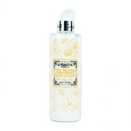 Refreshing body lotion shea butter moisture moisturizing vitamin cream / 싱그러운 바디로션 시어버터 수분 보습 비타민크림