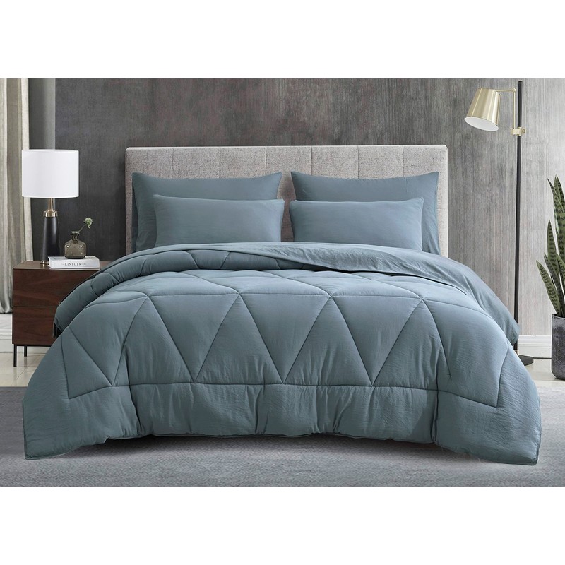 Chezmoi Collection Jasper King Bed in a Bag 7-Pieces Triangle