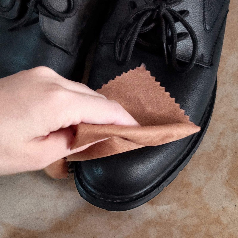 Shoe Shine Kit with PU Leather Sleek Elegant Case, 12-Piece