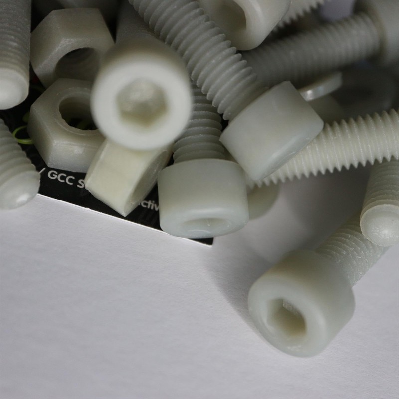 20 x Glass Filled Reinforced, Super Nylon Socket Head, M8