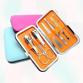 Nail clipper set, nail care set, fingernail and toenail care, trimming and maintenance / 손톱깎이 세트 네일케어세트 손발톱관리 깍기 관리