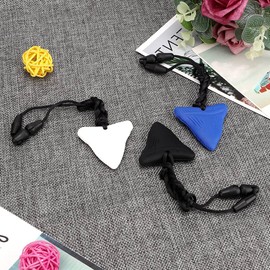 BRDI Collares de dentición de Autismo, 3 Piezas Collar de masticación de Autismo Respetuoso con el Medio Ambiente Comodidad masticable No tóxico para chuparse el Pulgar para(Rojo Blanco Azul)